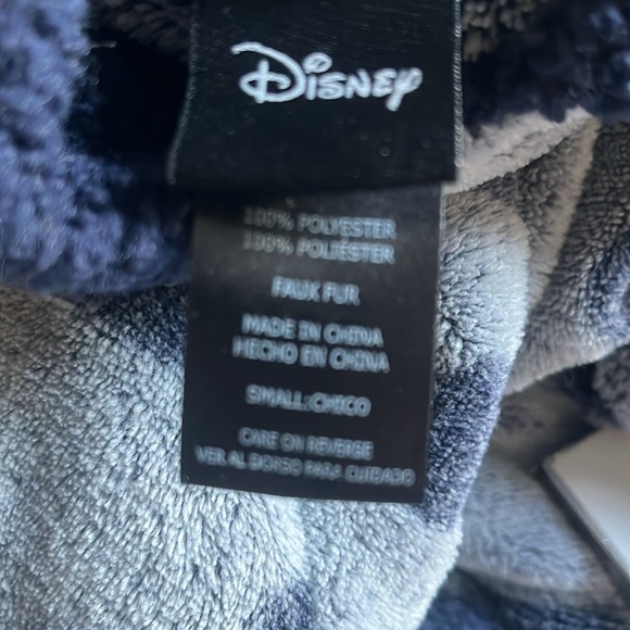 Disney Mickey lounger/robe - Picture 4 of 4